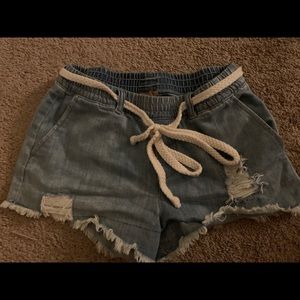 jean shorts with rope belt
